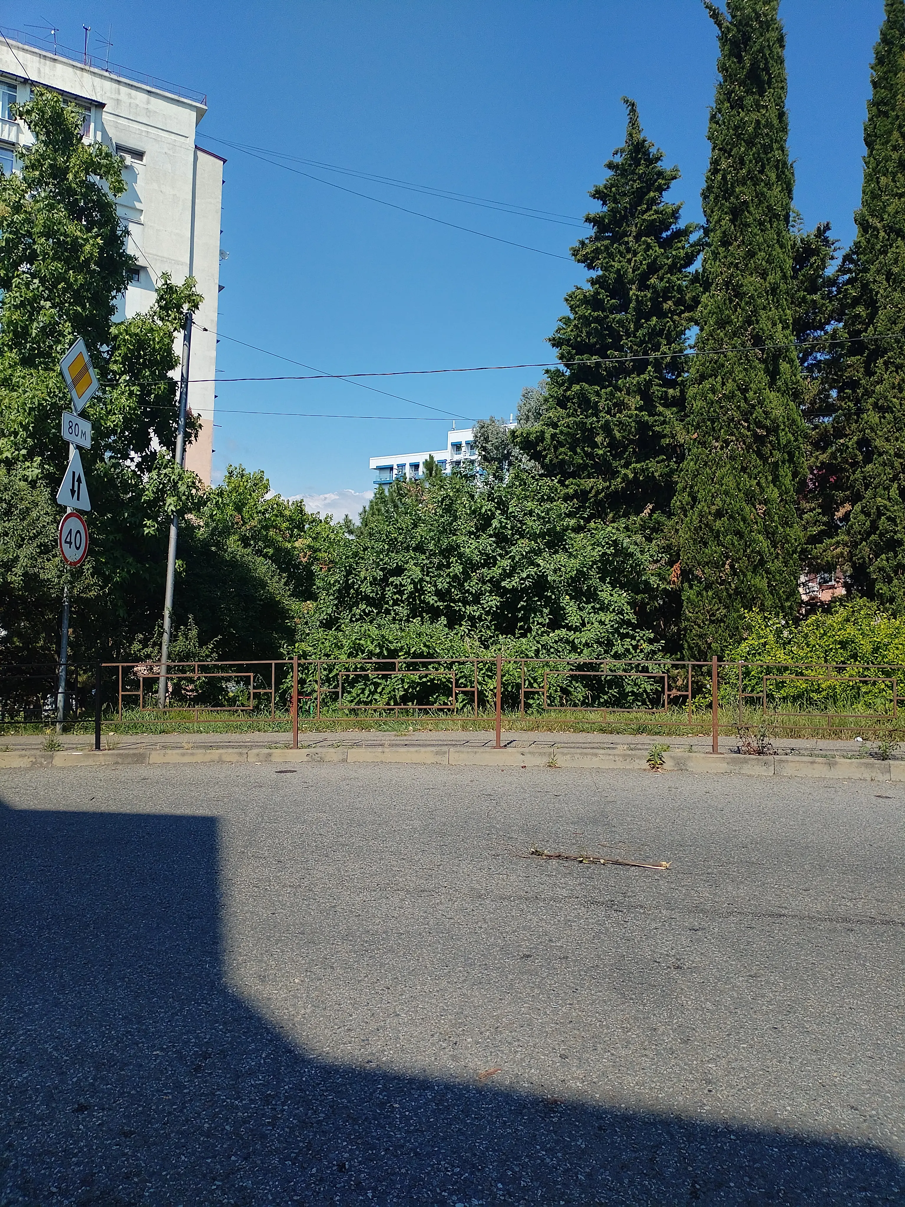 Торговая площадь в Сочи на Бытхе