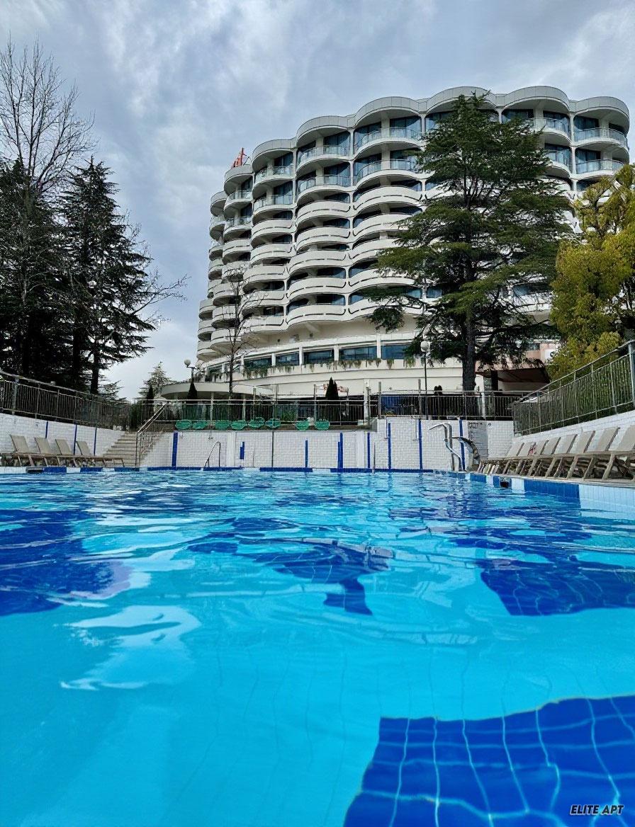 COSMOS STAY LE ROND SOCHI